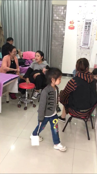 巨榮指法在漯河實(shí)體店發(fā)揮功效 治病救人