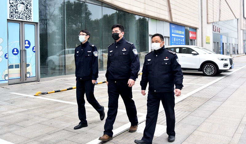與時(shí)間賽跑 打贏阻擊戰(zhàn) 他們,，為內(nèi)防擴(kuò)散做出了積極貢獻(xiàn)