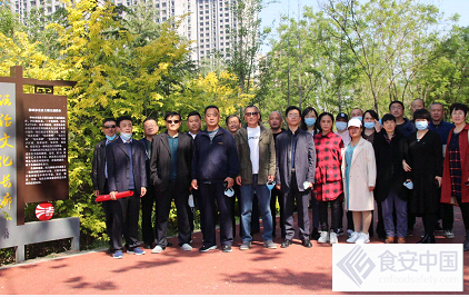 山東聊城市農(nóng)業(yè)機械科學(xué)研究所:創(chuàng)建文明單位 參觀普法長廊