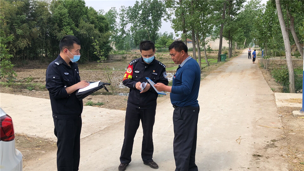 五一我在崗丨致敬,！向每一位在勞動(dòng)節(jié)堅(jiān)守崗位的人民警察