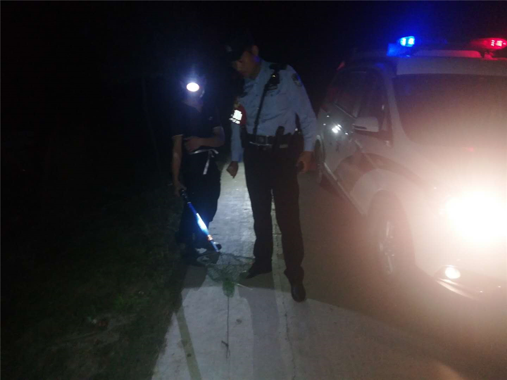 五一我在崗丨致敬,！向每一位在勞動(dòng)節(jié)堅(jiān)守崗位的人民警察