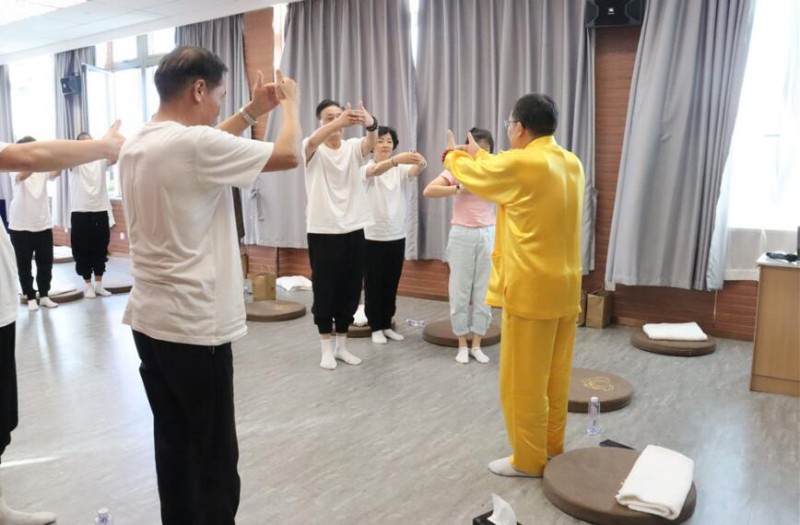 師點文化：認識自己,，做生命的主人