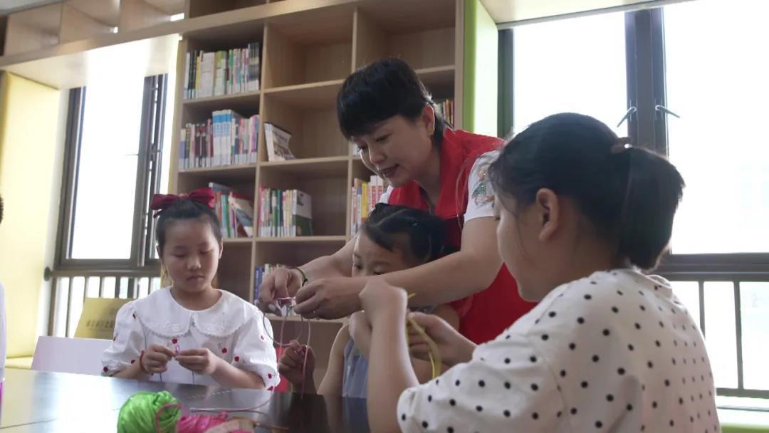 “神獸”歸來 不花錢的暑托班有市場嗎,？