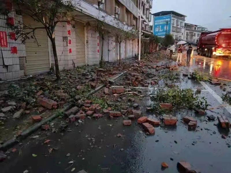 四川瀘縣發(fā)生6.0級(jí)地震 傷員情況如何,？搜救工作是否還在繼續(xù)？
