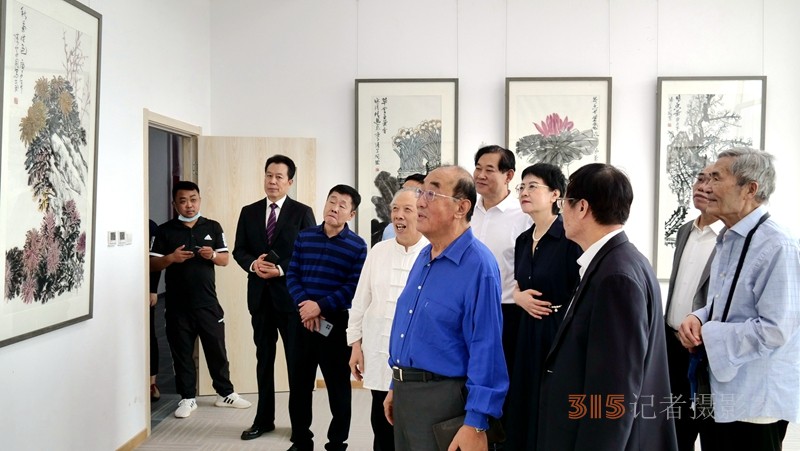 中國(guó)書(shū)畫(huà)同源藥食同源名家名優(yōu)精品展在京舉行
