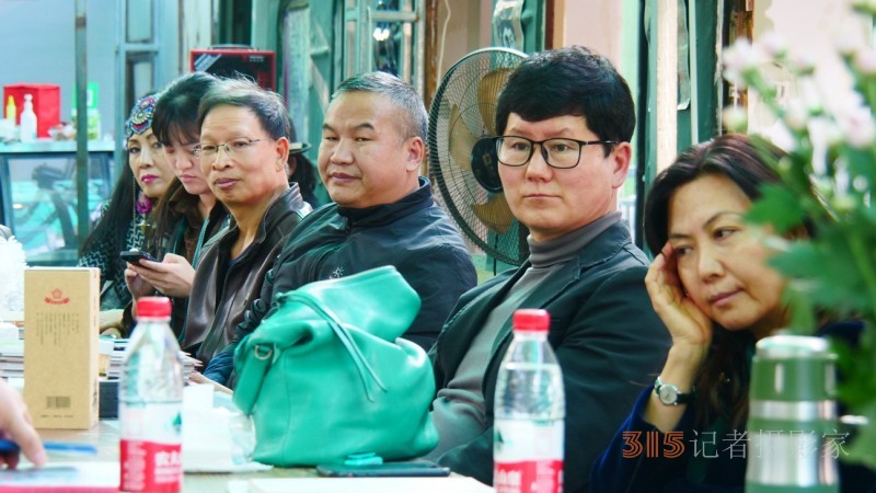 藍(lán)色老虎之聲：詩人藝術(shù)家紀(jì)念于貞志朗誦會在京舉辦