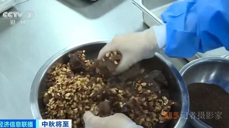 玩出“國潮范”，還有“藥膳”口味,！這屆月餅“卷”出新花樣