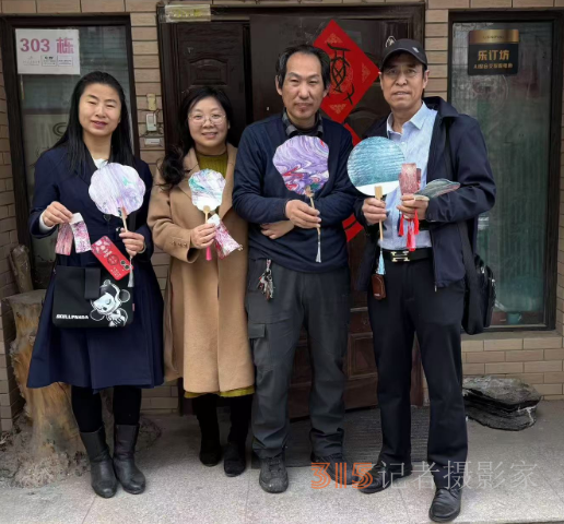 樂訂坊成功舉辦“花香上巳節(jié)，春騁老君堂”非遺漂漆體驗(yàn)賞花拍攝活動