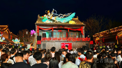 洛邑古城夜未央，漢服華彩映華光
