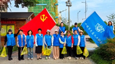 蚌埠市大慈義工協(xié)會(huì)龍子湖公園環(huán)保公益行：踐行生態(tài)理念 守護(hù)美麗家園